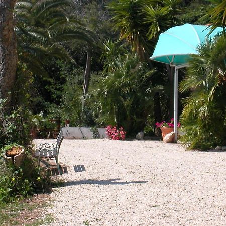 Villa Perla كابوليفيري المظهر الخارجي الصورة